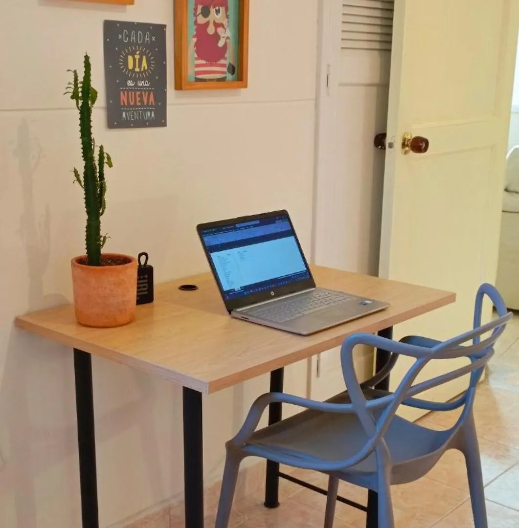 Acogedor Apartamento En Laureles Medellin