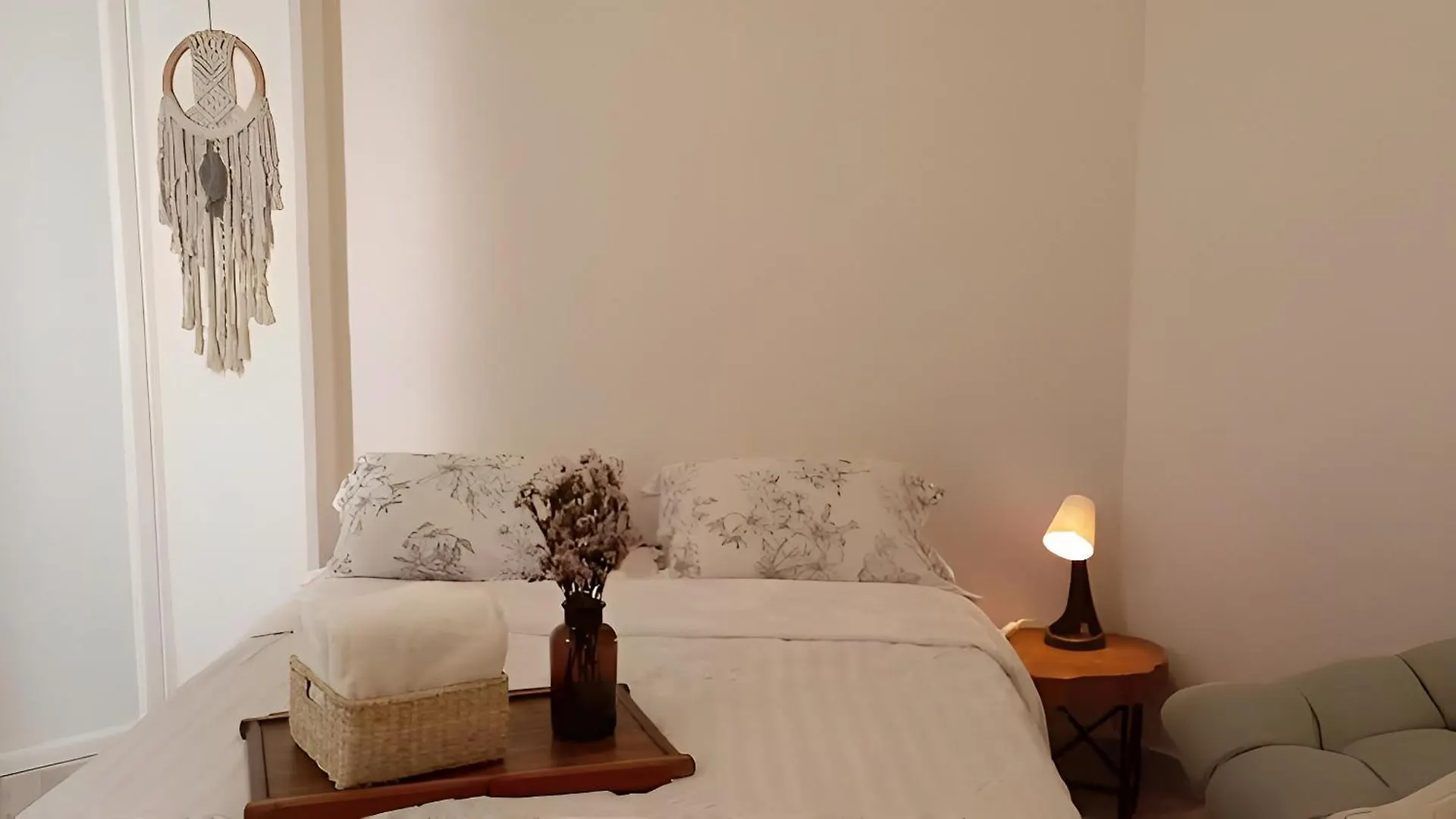 Apartment Acogedor Apartamento En Laureles Medellin